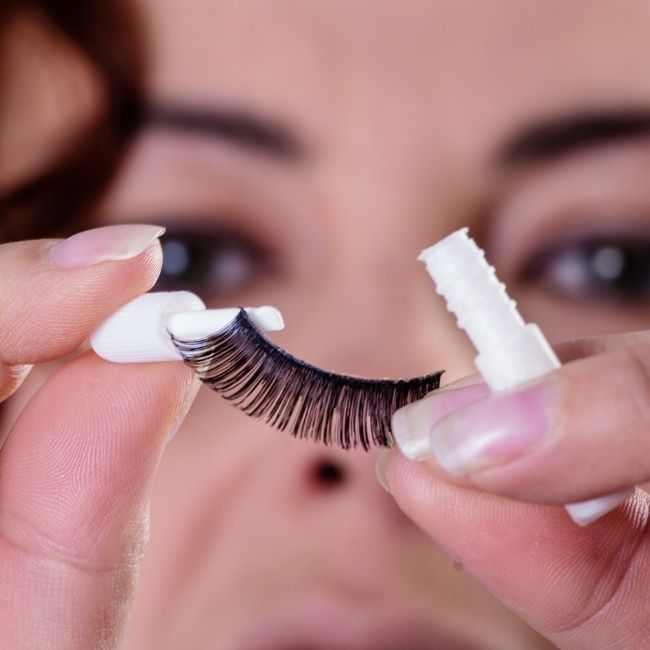 Should You Use an Eye Makeup Remover or an Eyelash Glue Remover? post thumbnail image
