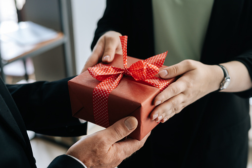 Corporate gift baskets That Show You Care post thumbnail image