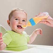 Introducing Solid Foods? Baby Spoon Feeder Makes it Easy and Mess-Free post thumbnail image
