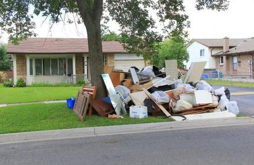 The Best Junk removal Services for Foreclosure Cleanouts in Omaha post thumbnail image