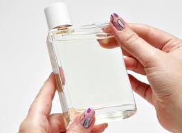 Curated Perfume Samples: Your Olfactory Adventure post thumbnail image